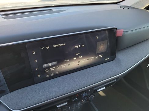 New 2026 Nissan Kicks SV w/ SV Premium Package AWD/4WD image 23