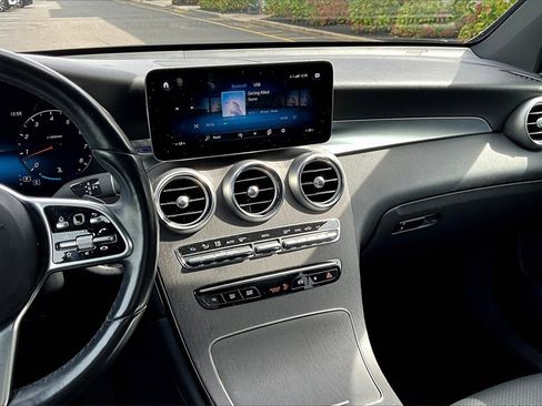 Certified 2022 Mercedes-Benz GLC 300 4MATIC image 6