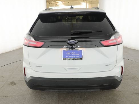 Used 2023 Ford Edge SEL w/ Sport Appearance Package AWD/4WD image 4