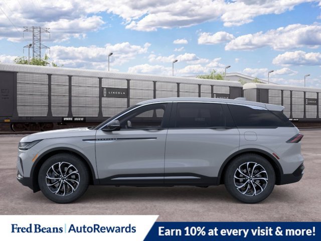 New 2026 Lincoln Nautilus Premier AWD/4WD image 3