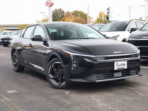 New 2025 Kia K4 EX image 2