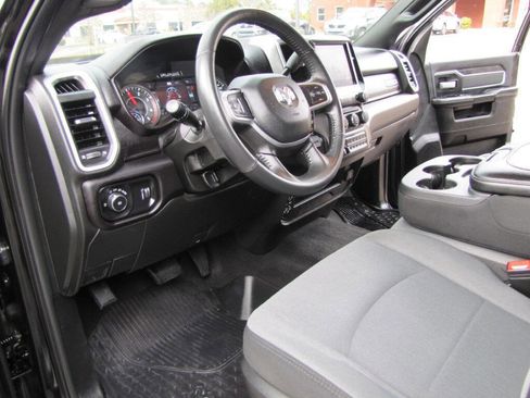 Used 2024 RAM 4500 SLT w/ Quick Order Package 2YG SLT image 21