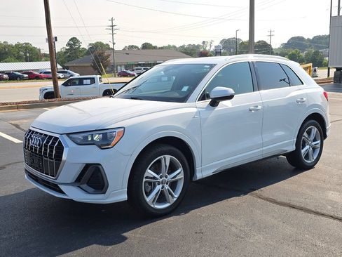 Used 2021 Audi Q3 2.0T Premium AWD/4WD image 7
