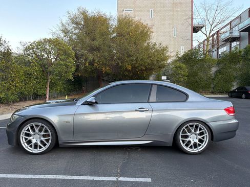 Used 2009 BMW 335i Coupe image 8