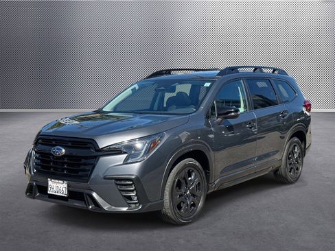 Used 2023 Subaru Ascent Onyx Edition image 1