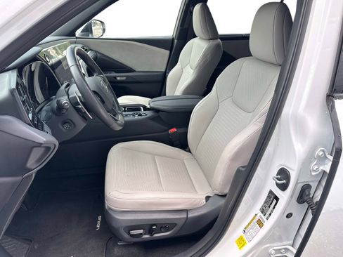 Certified 2025 Lexus TX 350 AWD w/ Technology Package image 22