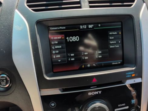 Used 2012 Ford Explorer Limited AWD/4WD image 10