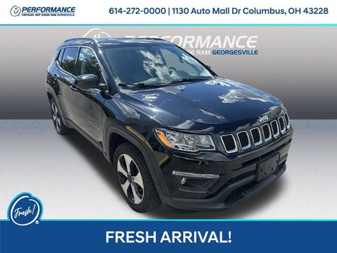 Used 2018 Jeep Compass Latitude w/ Popular Equipment Group AWD/4WD image 1