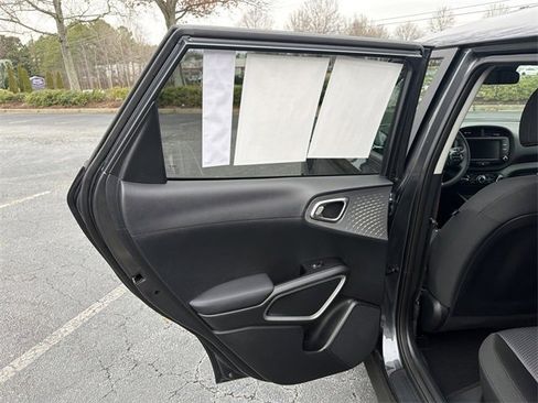 Certified 2024 Kia Soul LX image 25