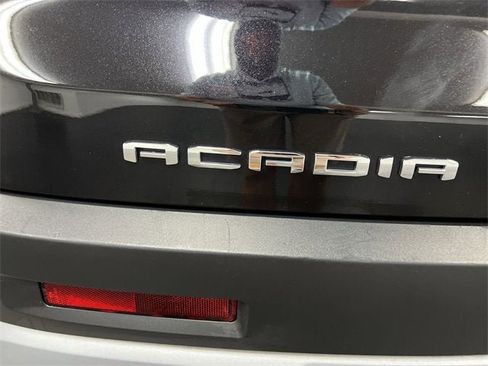 Certified 2023 GMC Acadia SLE image 31