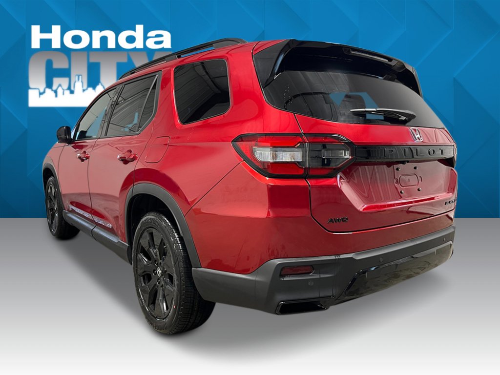 New 2026 Honda Pilot Black Edition image 3