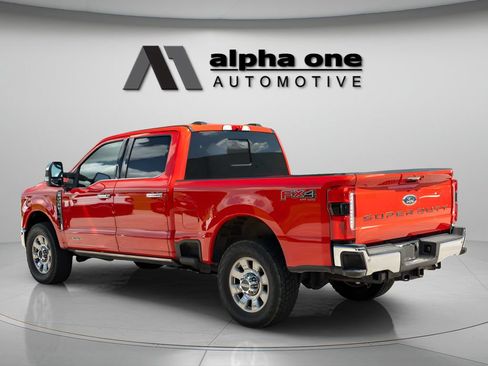 Used 2023 Ford F250 Lariat w/ Lariat Ultimate Package AWD/4WD image 10