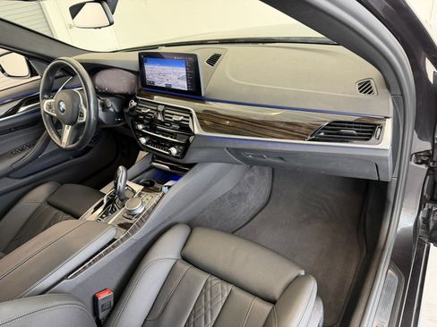 Used 2021 BMW 540i xDrive 540i xDrive w/ M Sport Package image 53