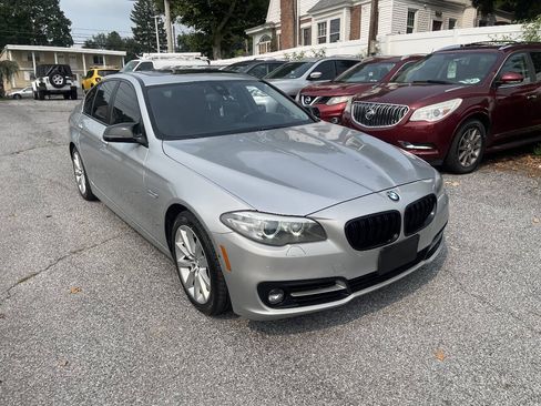 Used 2016 BMW 535i xDrive Sedan AWD/4WD image 3