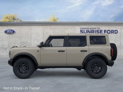 New 2026 Ford Bronco Badlands image 3