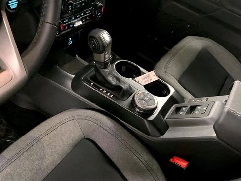 New 2025 Ford Bronco Big Bend image 6