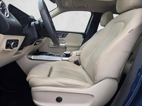 Certified 2023 Mercedes-Benz GLB 250 image 10