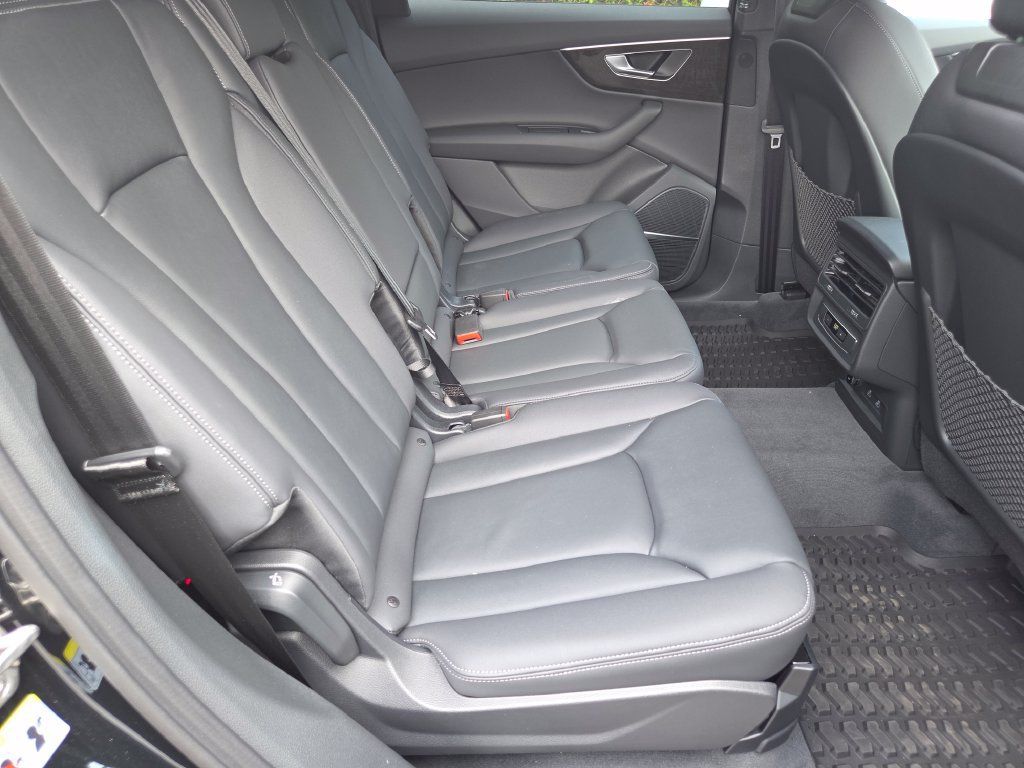 Certified 2026 Audi Q7 2.0T Premium AWD/4WD image 5