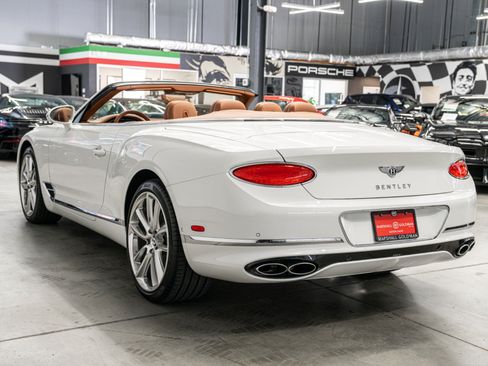 Used 2024 Bentley Continental GT Mulliner AWD/4WD image 7
