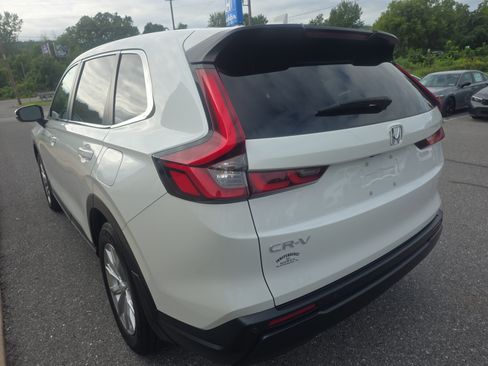 Used 2023 Honda CR-V EX-L image 7