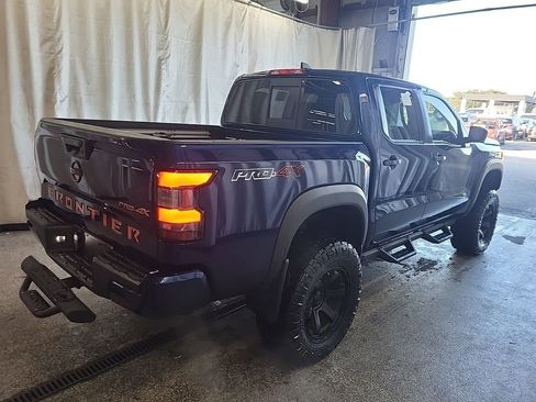 Used 2022 Nissan Frontier PRO-4X w/ Pro-4X Premium Package image 6