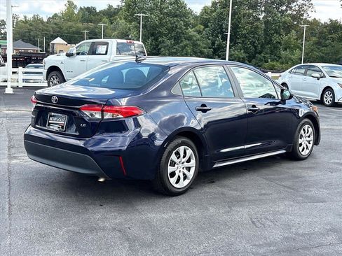 Used 2024 Toyota Corolla LE FWD image 3