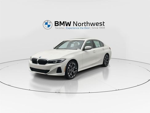 New 2026 BMW 330i xDrive Sedan w/ Parking Assistance Package image 9