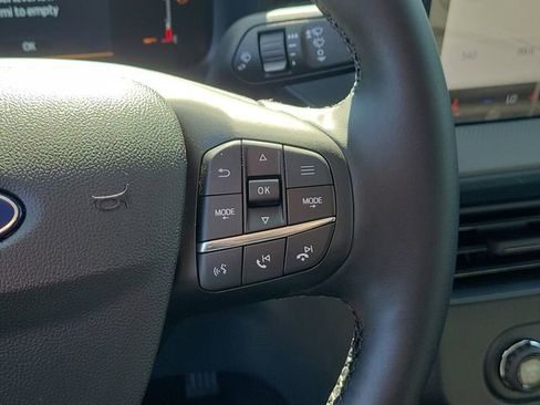 New 2026 Ford Maverick XLT w/ XLT Luxury Package image 25