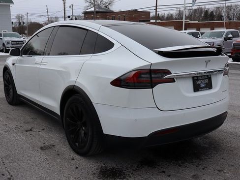 Used 2019 Tesla Model X Long Range image 16