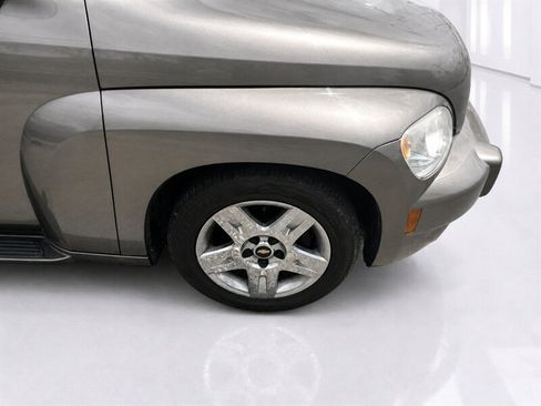 Used 2011 Chevrolet HHR LT FWD image 15