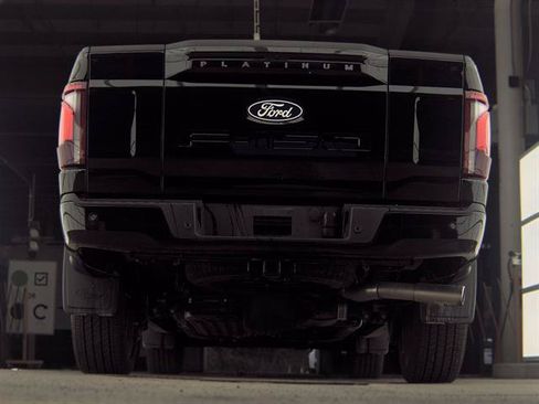 Used 2026 Ford F150 Platinum w/ Equipment Group 703A Plus AWD/4WD image 7