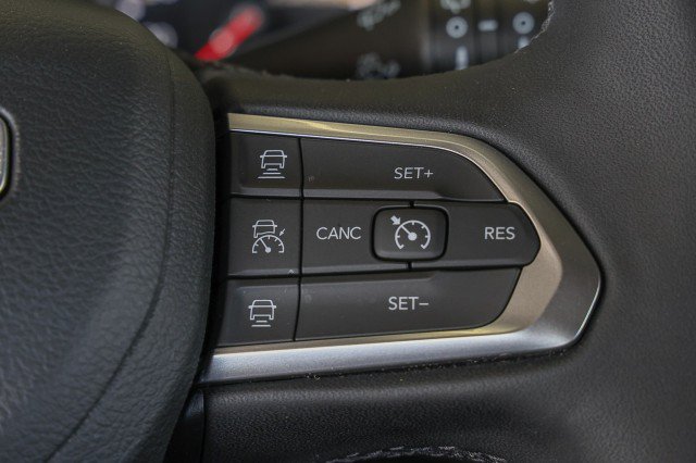 Used 2024 Jeep Compass Limited AWD/4WD image 24