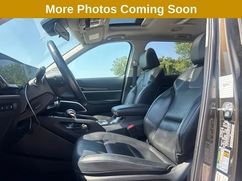 Used 2025 Kia Telluride S AWD/4WD image 8