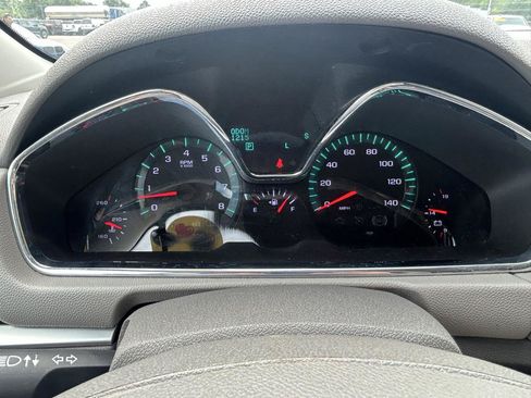 Used 2013 Chevrolet Traverse LS FWD image 22