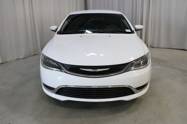 Used 2015 Chrysler 200 Limited FWD image 23