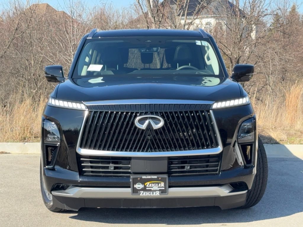 Certified 2026 INFINITI QX80 Luxe w/ Cargo Package AWD/4WD image 2