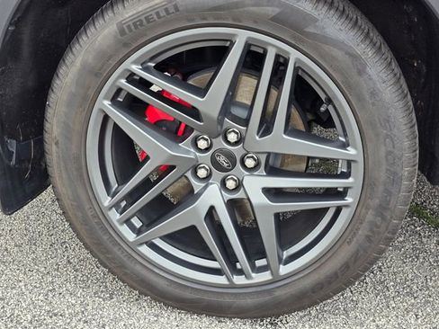 Used 2025 Ford Explorer ST image 10