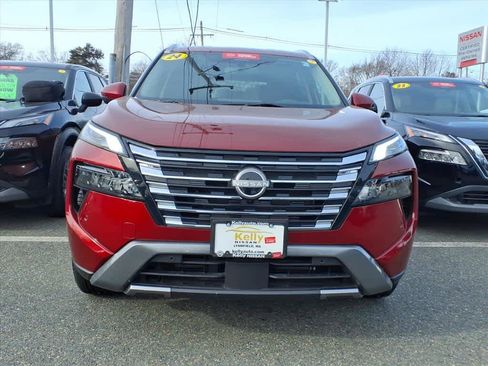 Certified 2024 Nissan Rogue SL image 2