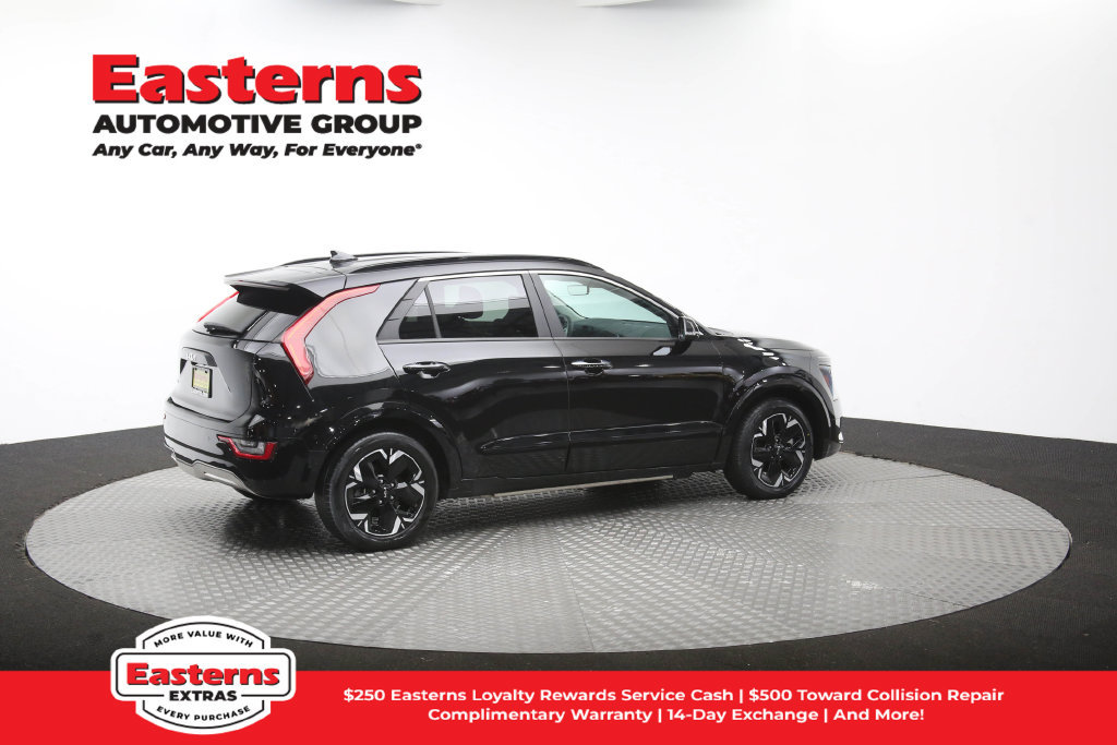 Used 2023 Kia Niro Wave w/ Wave Preserve Package FWD image 47