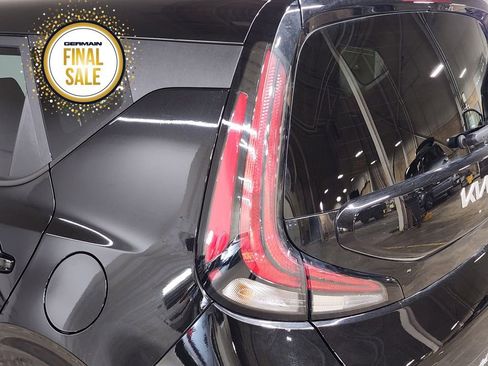 Certified 2023 Kia Soul LX w/ LX Technology Package image 13