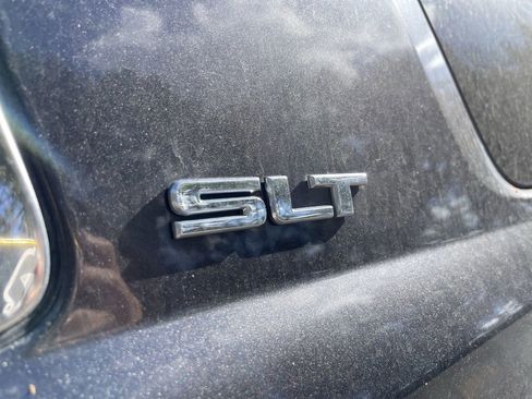 Used 2017 GMC Yukon SLT image 30