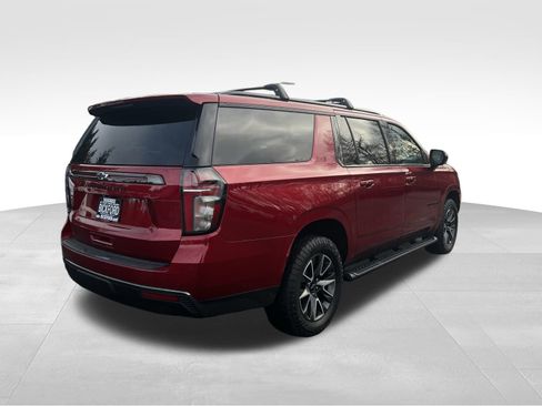 Used 2021 Chevrolet Suburban Z71 w/ Rear Media and Nav Package image 5