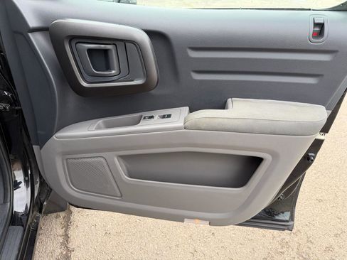 Used 2011 Honda Ridgeline RT image 21
