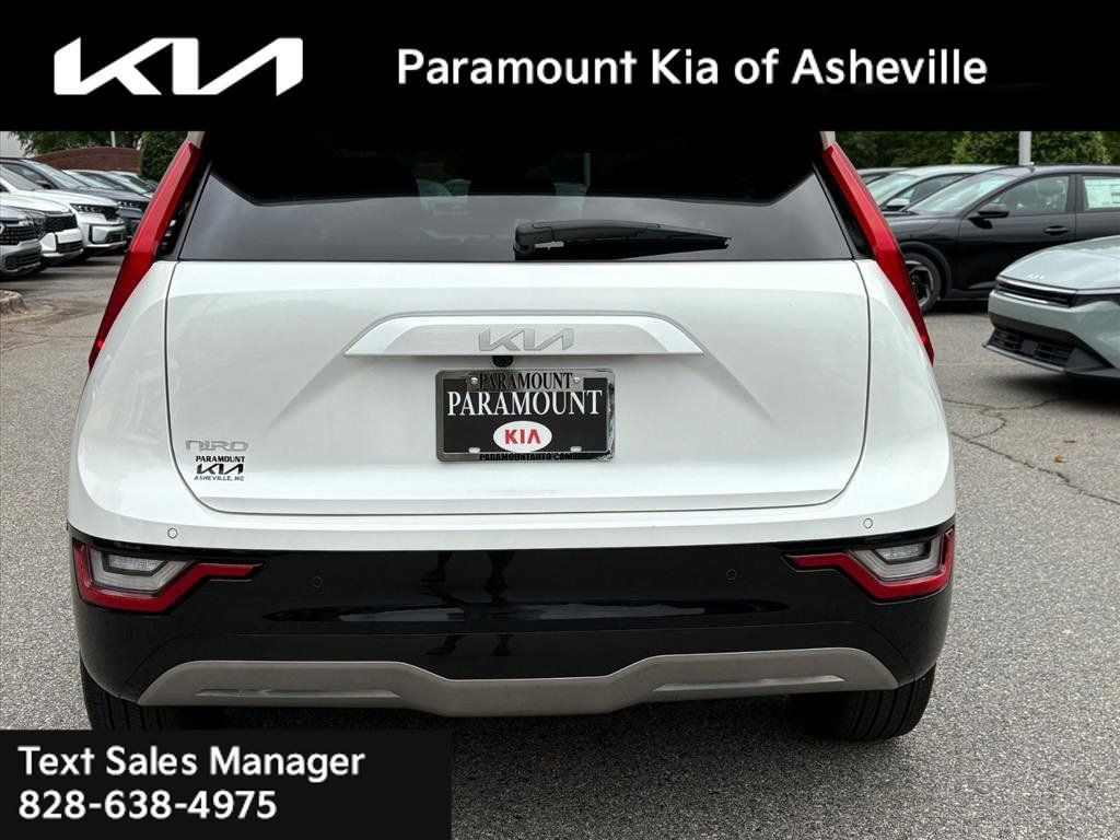 Certified 2023 Kia Niro Wave FWD image 5