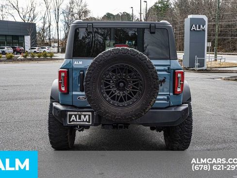 Used 2023 Ford Bronco Wildtrak image 11