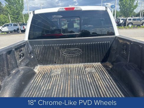 Used 2015 Ford F150 XLT w/ Equipment Group 302A Luxury AWD/4WD image 6