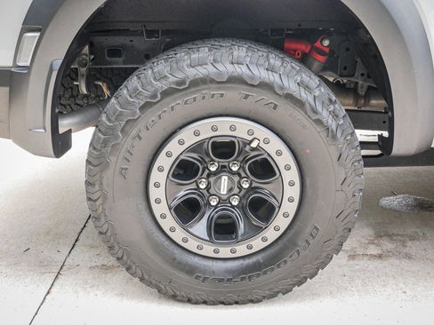 Used 2023 Ford F150 Raptor w/ Raptor Carbon Fiber Package image 13