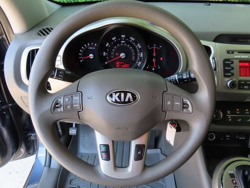Used 2016 Kia Sportage LX AWD/4WD image 17