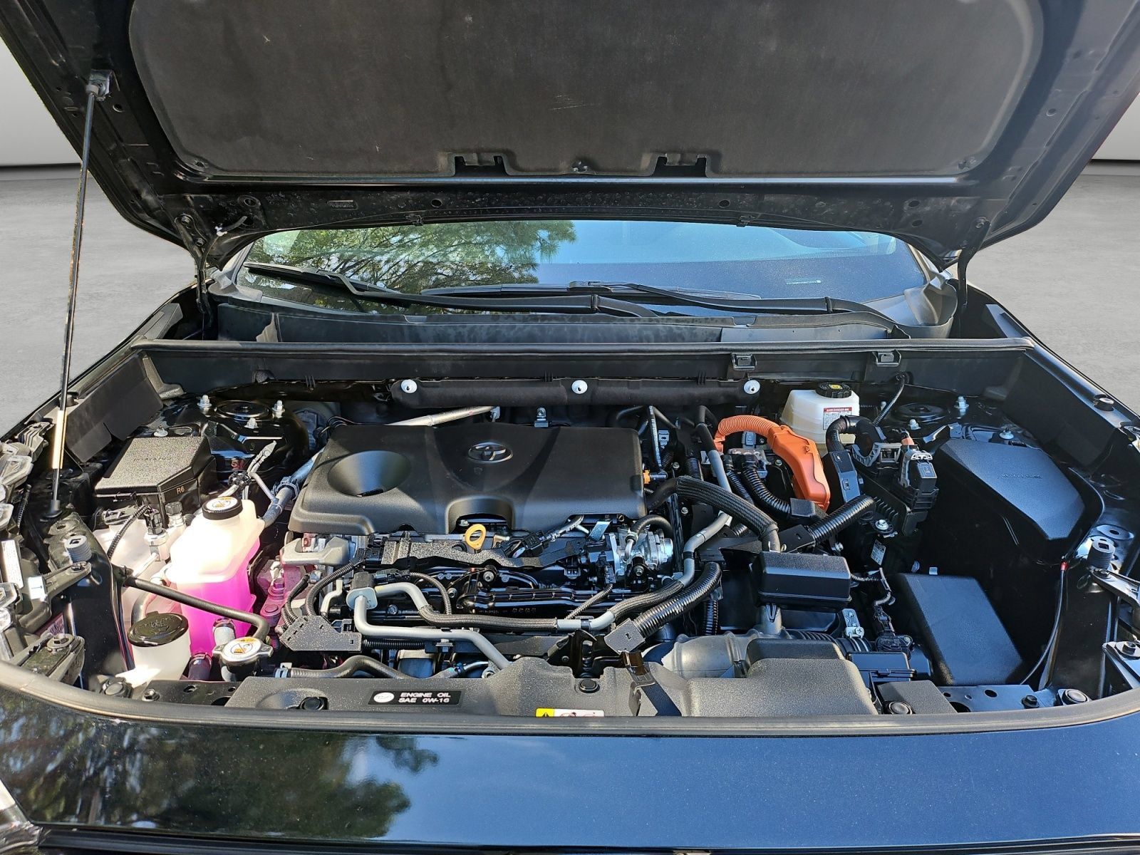 Used 2024 Toyota RAV4 AWD Hybrid image 38