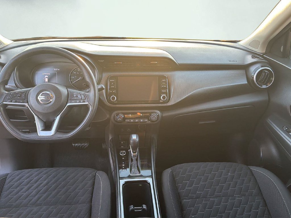 Used 2021 Nissan Kicks SV FWD image 15